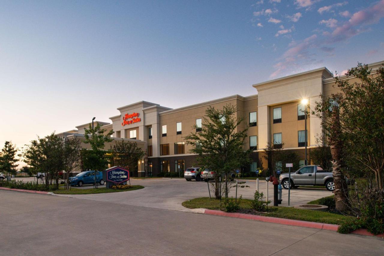 Hampton Inn And Suites Hutto Екстериор снимка
