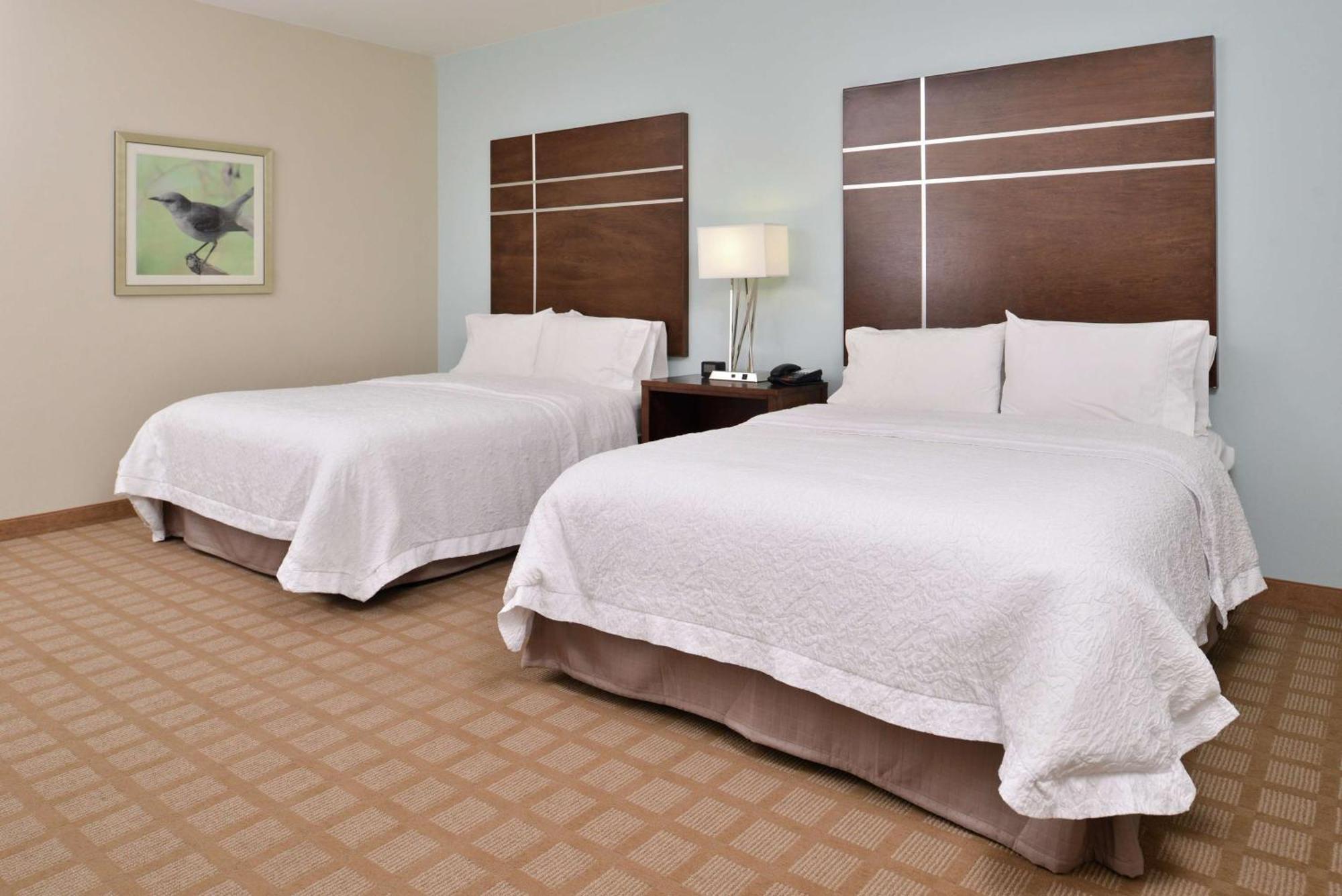 Hampton Inn And Suites Hutto Екстериор снимка