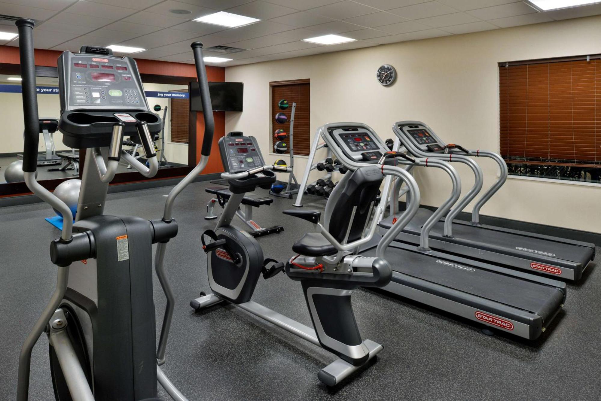 Hampton Inn And Suites Hutto Екстериор снимка