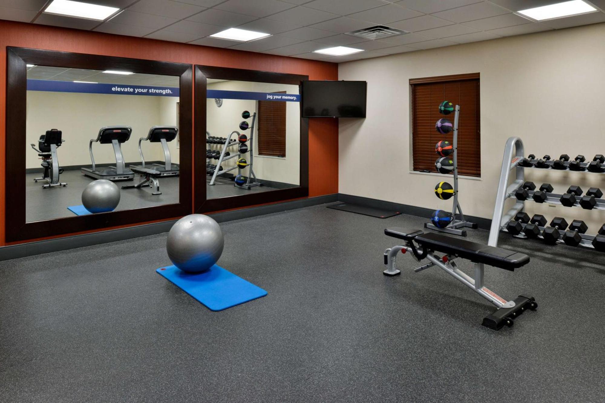Hampton Inn And Suites Hutto Екстериор снимка