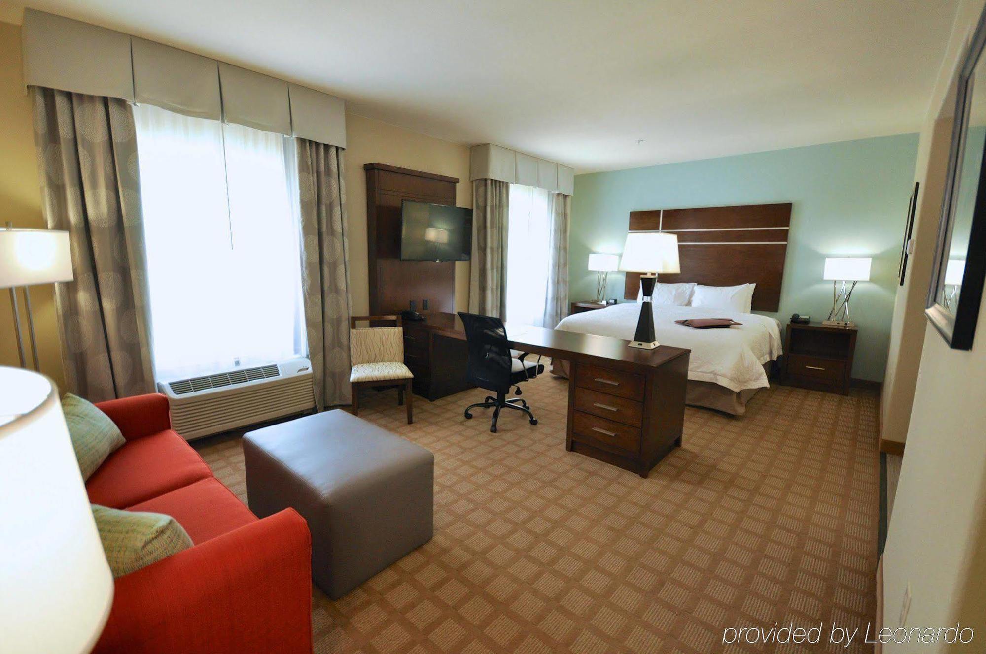 Hampton Inn And Suites Hutto Екстериор снимка